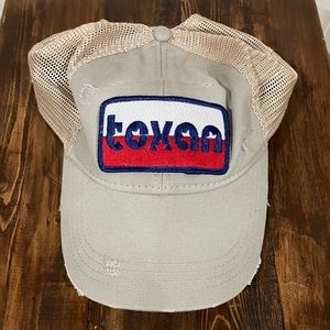 NEW - Distressed Judith March Texan trucker cap